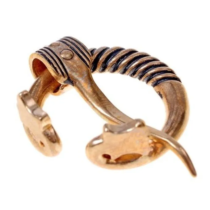 Baltiske Ring Fibula Med Dyrehoveder, Forsølvede