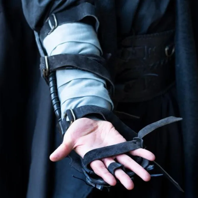 Epic Armoury Bracer Claw, Højre Hånd - Billede 3