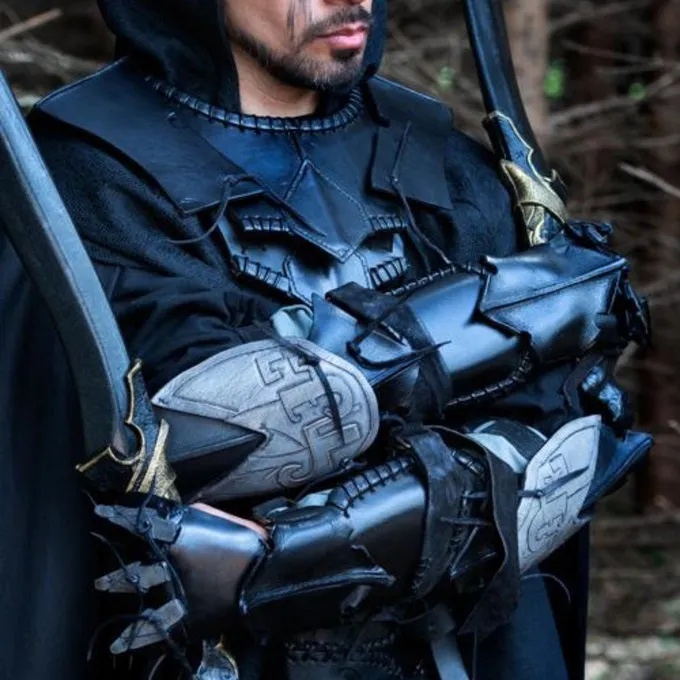 Epic Armoury Bracer Claw, Højre Hånd