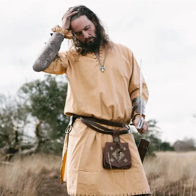 Leonardo Carbone Historisk Tunika Med Autentisk Foring, Honningbrun - Billede 2