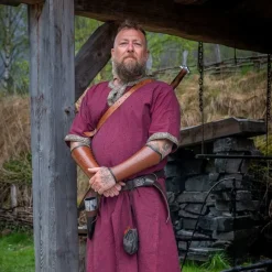 Leonardo Carbone Keltisk Tunika, Korte ærmer, Rød