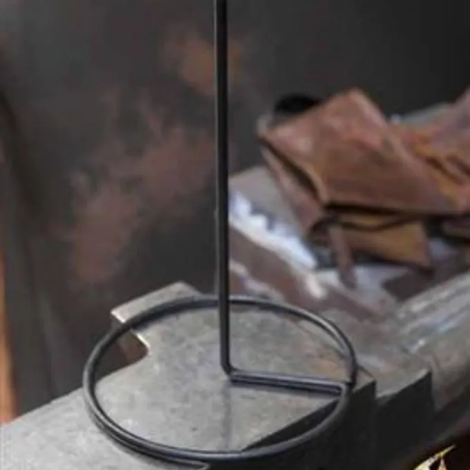 Epic Armoury Metal (hjelm) Stå, Sort - Billede 2