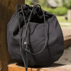 Epic Armoury Penge Pung Florence, Sort