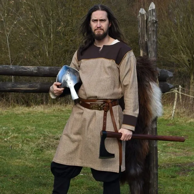 Thorsberg Tunika Sildeben Motiv, Brun